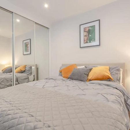 Ferienwohnung Modern Flat In The Heart Of West London Exterior foto