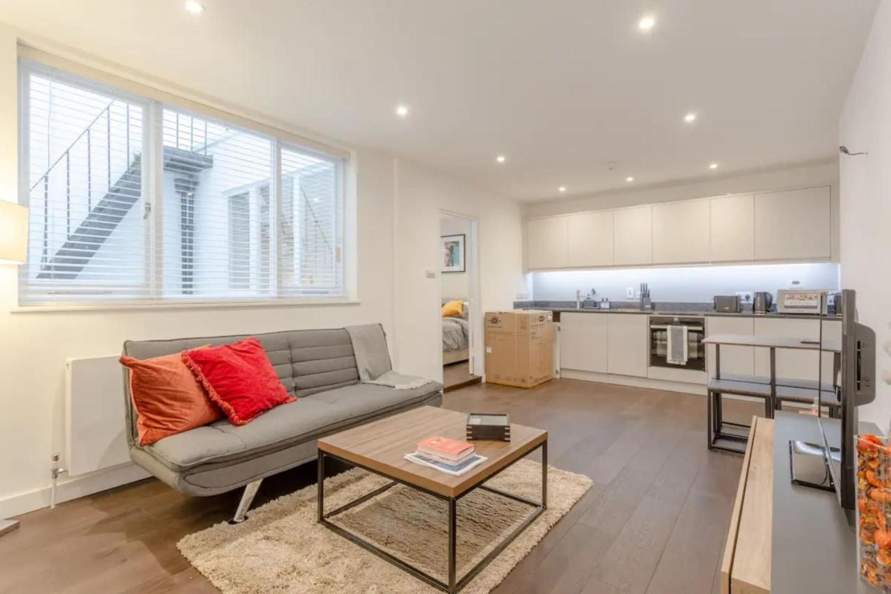 Ferienwohnung Modern Flat In The Heart Of West London Exterior foto