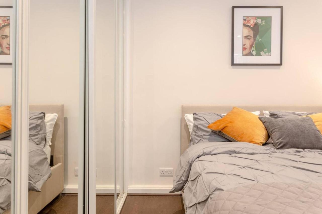 Ferienwohnung Modern Flat In The Heart Of West London Exterior foto