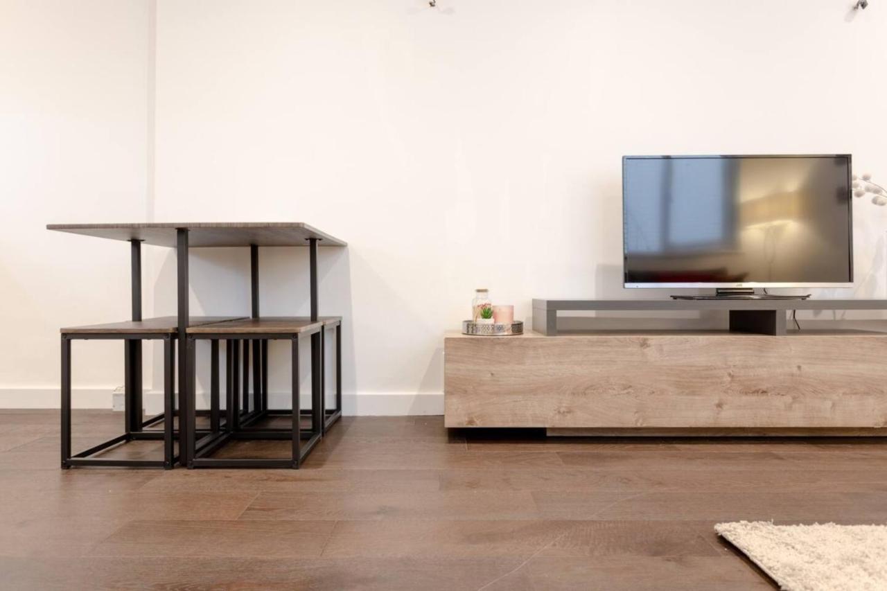 Ferienwohnung Modern Flat In The Heart Of West London Exterior foto