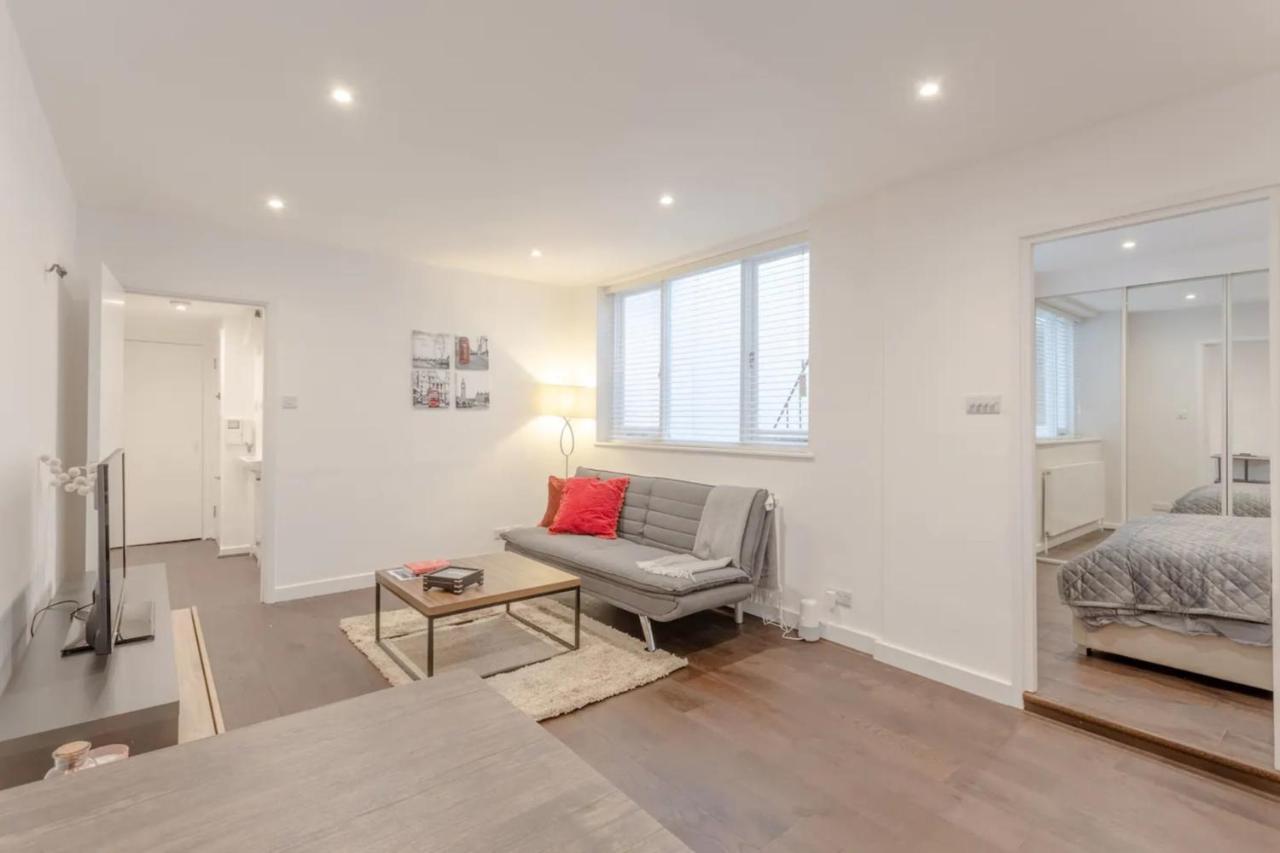 Ferienwohnung Modern Flat In The Heart Of West London Exterior foto